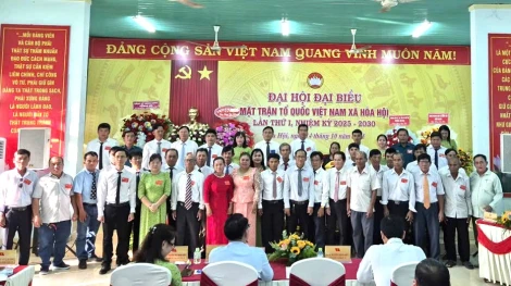 Bà Trương Thị Hồng Hạnh giữ chức Chủ tịch UBMTTQ Việt Nam xã Hòa Hội, nhiệm kỳ 2025 – 2030