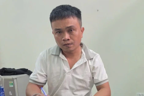 Ngày 14/10, Công an xã Trà Vong, tỉnh Tây Ninh cho biết đã bàn giao đối tượng Huỳnh Thanh Thủy (37 tuổi, ngụ phường Tân Ninh, tỉnh Tây Ninh) cùng tang vật cho Công an xã Tân Lập thụ lý theo thẩm quyền.