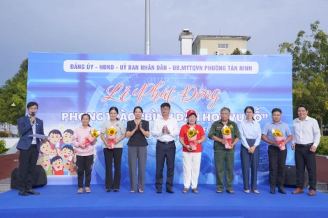 Phường Tân Ninh phát động Phong trào 'Bình dân học vụ số'