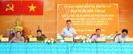 Chủ tịch UBND xã Phước Lý đối thoại với Nhân dân