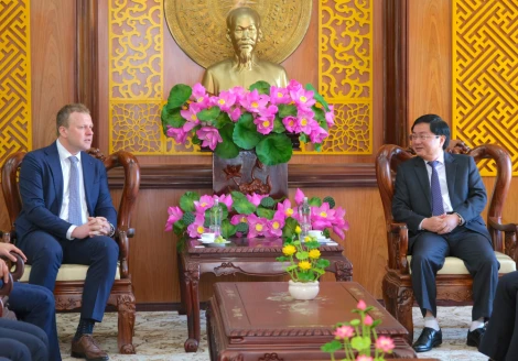Bí thư Tỉnh ủy Tây Ninh Nguyễn Văn Quyết tiếp Tập đoàn Hùng Nhơn và De Heus đến chào xã giao