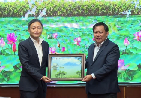Phó Chủ tịch UBND tỉnh Huỳnh Văn Sơn làm việc với Tổ Xúc tiến thương mại Nhật Bản tại TP.Hồ Chí Minh