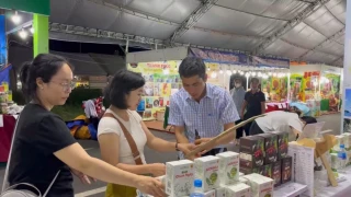 Tây Ninh quảng bá điểm đến và đặc sản địa phương tại An Giang