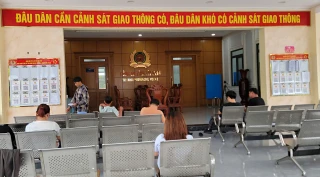 Thay đổi địa điểm tiếp công dân, nhận hồ sơ cấp, đổi giấy phép lái xe