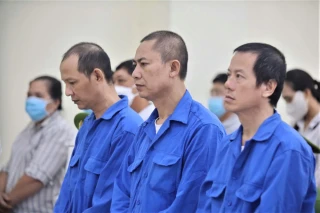 Tuyên án 18 bị cáo trong vụ cấp khống hơn 3.600 chứng chỉ nghề