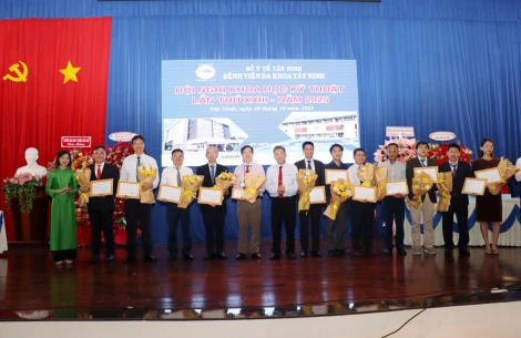 Bệnh viện Đa khoa Tây Ninh: Hội nghị khoa học kỹ thuật lần thứ 23, góp sức vào công cuộc phát triển ngành Y tế tỉnh