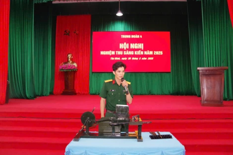 Phát huy sáng kiến trong huấn luyện và sẵn sàng chiến đấu ở Trung đoàn 4