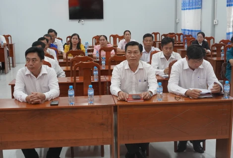 Tân Long: Công bố quyết định chỉ định Ủy viên Ban Chấp hành Đảng bộ xã nhiệm kỳ 2025-2030