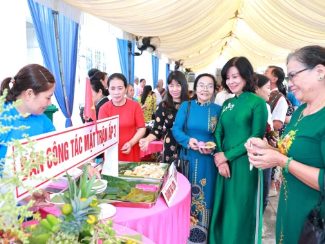 Liên khu dân cư xã Tân Châu tổ chức Ngày hội Đại đoàn kết toàn dân tộc