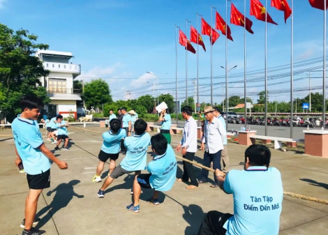 Xã Tân Tập, Phước Vĩnh Tây: Tổ chức các hoạt động Ngày hội Đại đoàn kết toàn dân tộc