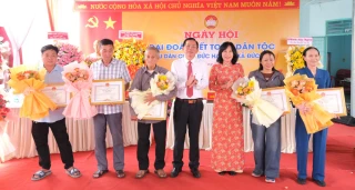 Sôi nổi Ngày hội Đại đoàn kết toàn dân tộc tại xã Đức Lập