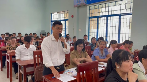 Bình Thành: Đối thoại giữa Bí thư Đảng ủy xã với đội ngũ giáo viên