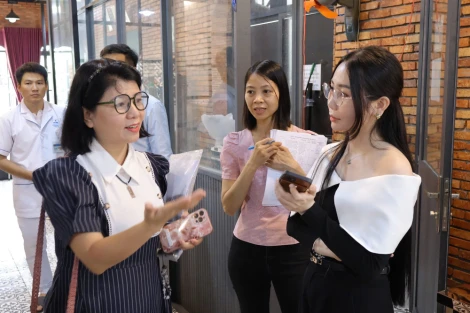 Giám sát sản xuất, kinh doanh rượu, bia và an toàn thực phẩm tại phường Bình Minh