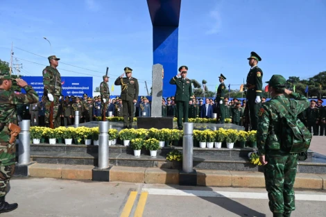 Lực lượng bảo vệ biên giới hai nước Việt Nam - Campuchia tuần tra chung