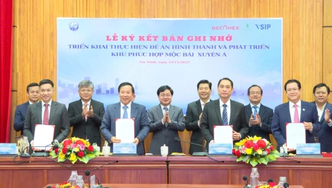 UBND tỉnh Tây Ninh và Liên danh Becamex – VSIP – VRG ký kết ghi nhớ hợp tác