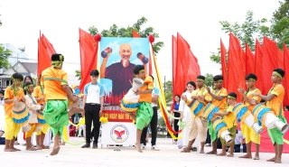 Gần 450 vận động viên tham dự Đại hội Thể dục thể thao phường Long Hoa lần thứ I