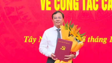 Phó Bí thư Tỉnh ủy Vĩnh Long Lê Văn Hẳn được chỉ định giữ chức Phó Bí thư Tỉnh ủy Tây Ninh