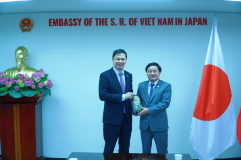 Bí thư Tỉnh uỷ Tây Ninh chào xã giao Đại sứ đặc mệnh toàn quyền Việt Nam tại Nhật Bản