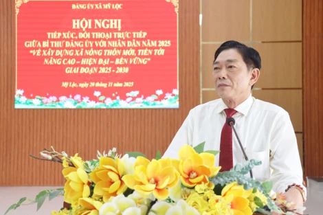 Bí thư Đảng ủy xã Mỹ Lộc đối thoại với Nhân dân về xây dựng nông thôn mới