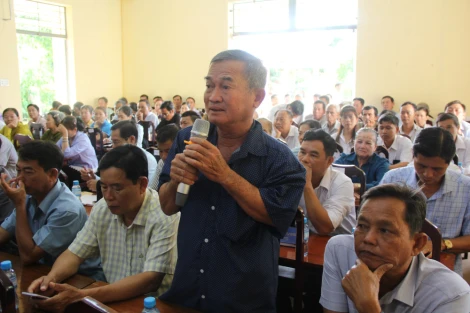 Cử tri hai xã Tuyên Bình, Vĩnh Hưng kiến nghị nhiều vấn đề về đời sống và sản xuất