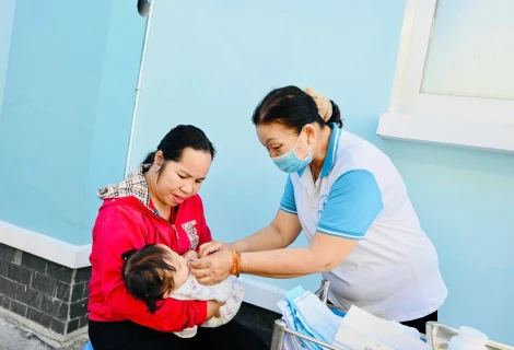 Xã Mỹ Yên: Hơn 2.400 trẻ em được uống bổ sung vitamin đợt 2 năm 2025