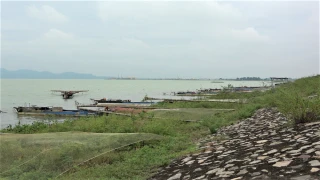 Vẫn còn nhiều ngư cụ cấm hoạt động trong hồ Dầu Tiếng