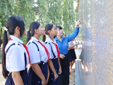 Ý nghĩa hành trình tìm hiểu lịch sử của thanh thiếu nhi phường Bình Minh