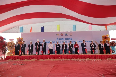 Khởi công dự án chăn nuôi ứng dụng công nghệ cao tại xã Tân Hội