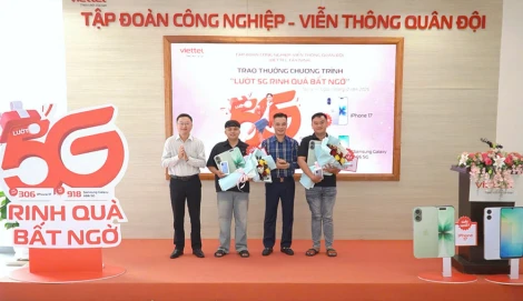 Viettel Tây Ninh: Quay số trúng thưởng chương trình 'Lướt 5G, rinh quà bất ngờ'