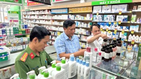Xã Tân Thạnh: Kiểm tra các cơ sở hành nghề y, dược, dịch vụ thẩm mỹ