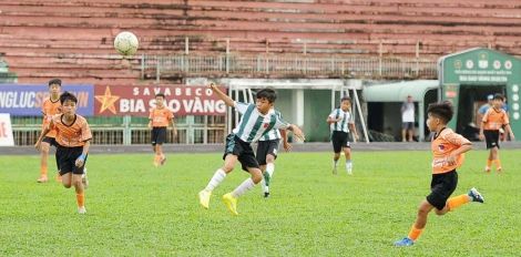 U12 Tây Ninh thể hiện tinh thần thi đấu kiên cường trong trận giao hữu