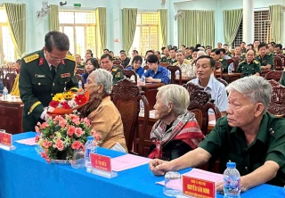 Ban Chỉ huy Phòng thủ khu vực 4: Gặp mặt kỷ niệm 81 năm Ngày thành lập Quân đội Nhân dân Việt Nam