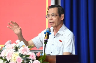 Cử tri phường Gia Lộc quan tâm vấn đề sửa đổi luật