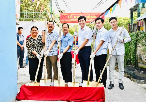 Khởi công Dự án đường kênh Tập Đoàn 17