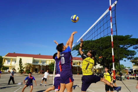 Xã Mỹ Quý tổ chức giải bóng chuyền kỷ niệm 81 năm Ngày thành lập Quân đội Nhân dân Việt Nam